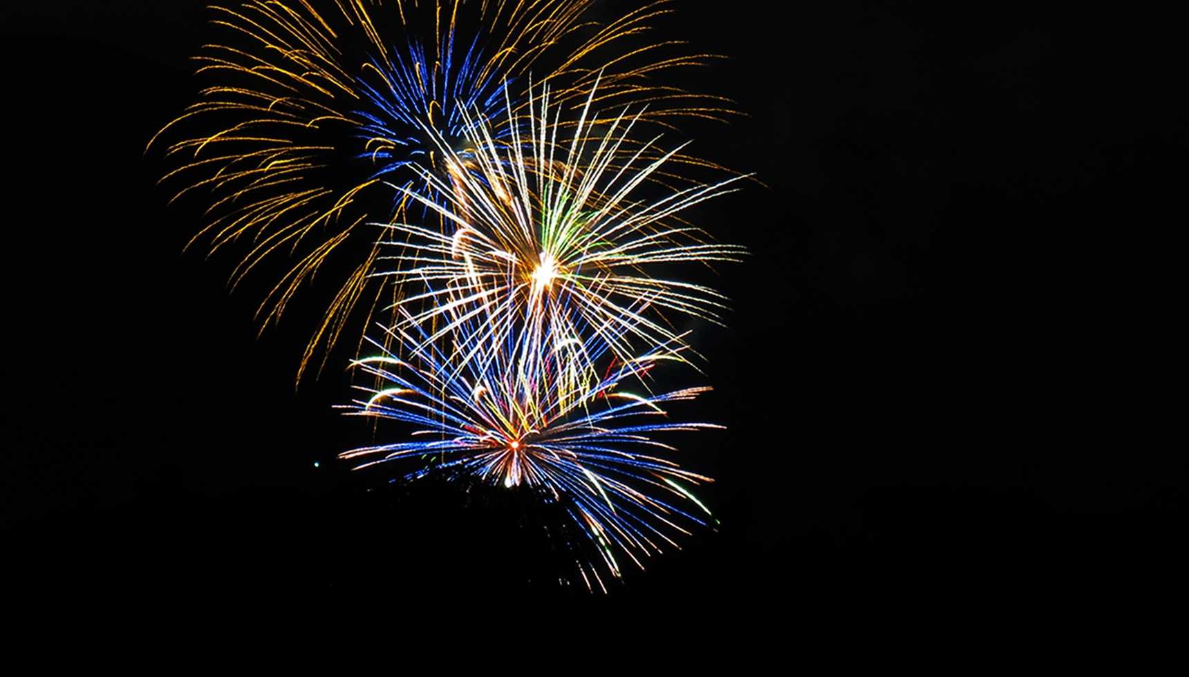 Boy finds firework on Santa Cruz beach loses hand