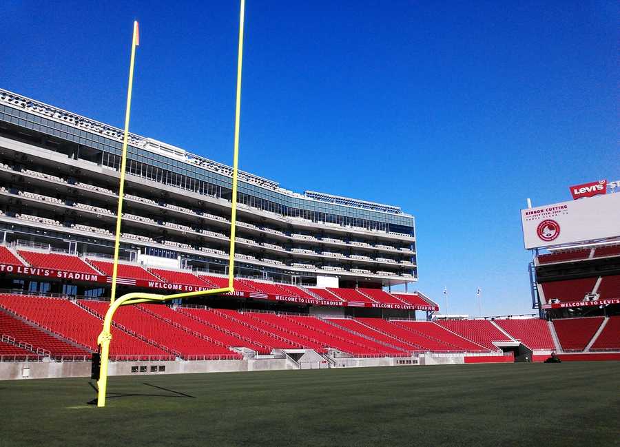 PHOTOS: Building Levi's Stadium from the ground up