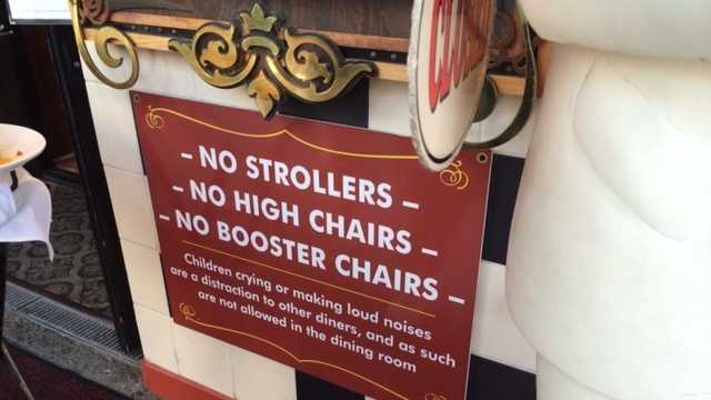 One of the busiest restaurants on Fisherman's Wharf is sending a message through signs that prohibit strollers, high chairs, booster chairs at the restaurant.The signs Old Fisherman's Grotto also say that if children cry or make loud noises, they will be asked to leave.
