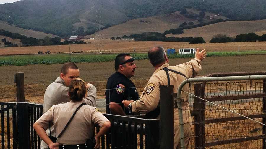 A manhunt happened Tuesday in the hills east of Chualar. (Aug. 19, 2014)