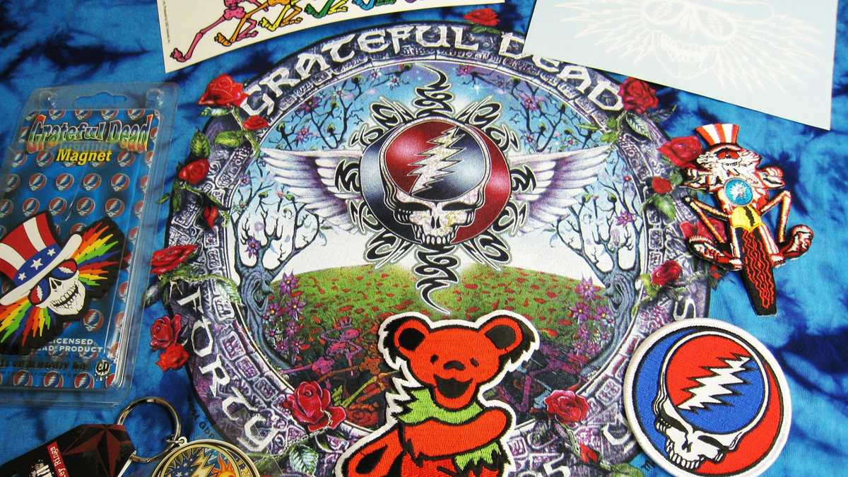 Grateful Dead reuniting for 50th-anniversary shows
