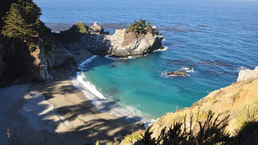 Woman falls down Big Sur cliff, drowns in ocean