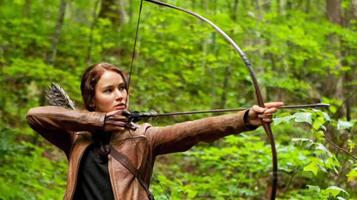 hunger-games-inspires-want-to-be-archers-on-central-coast