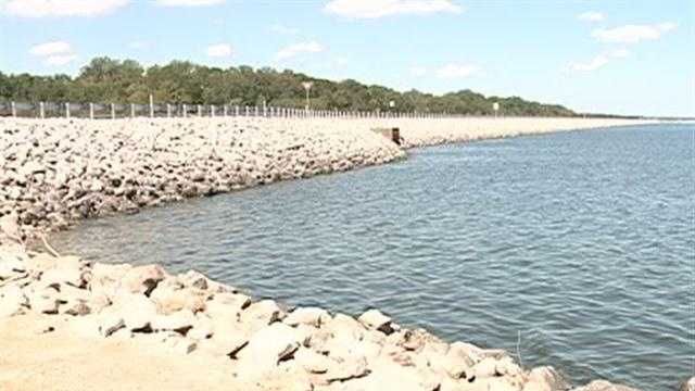16 WAPT finds out who's accountable for making sure state levees are disaster-ready.