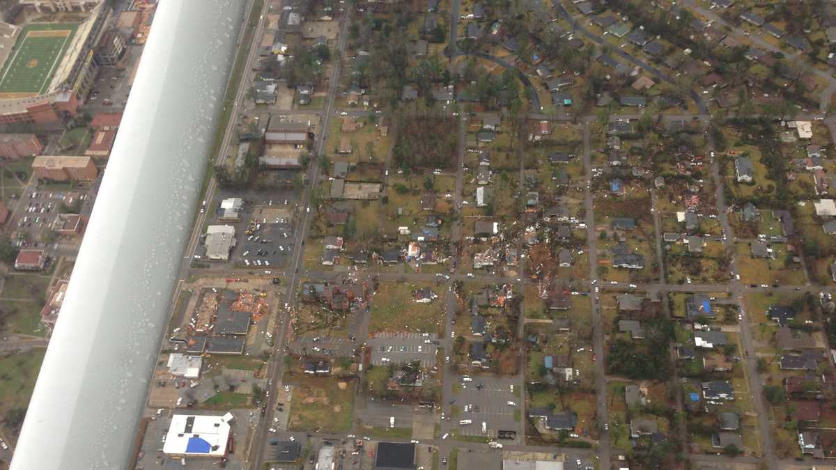 Images: Bird's eye view of Miss. tornado damage