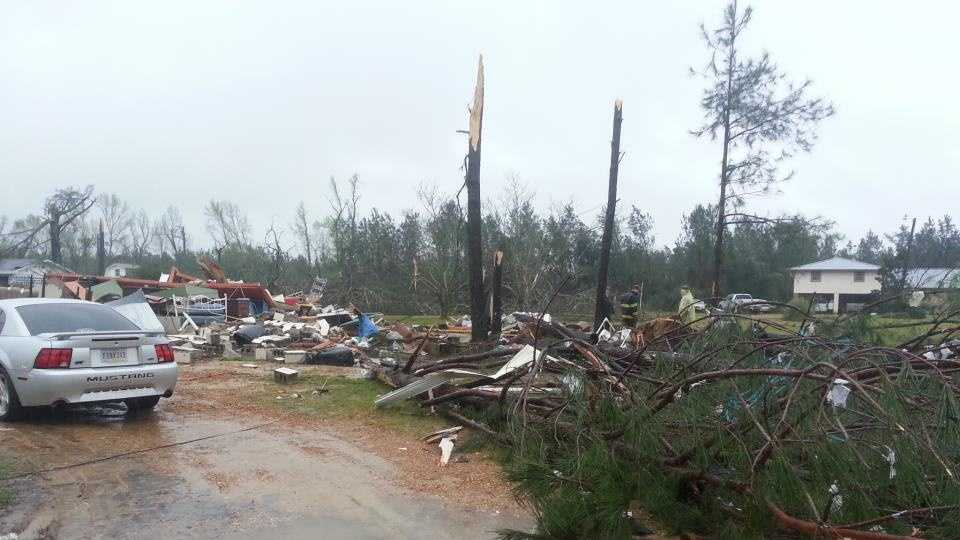 Images: Deadly tornado cuts through Kemper, Noxubee counties