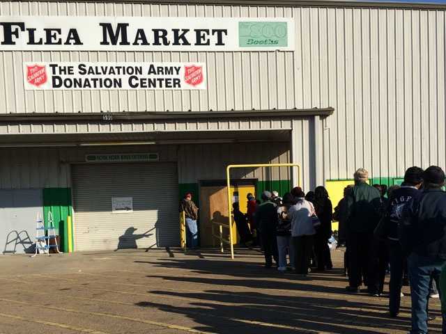 Salvation Army Opens Temporary Thrift Store