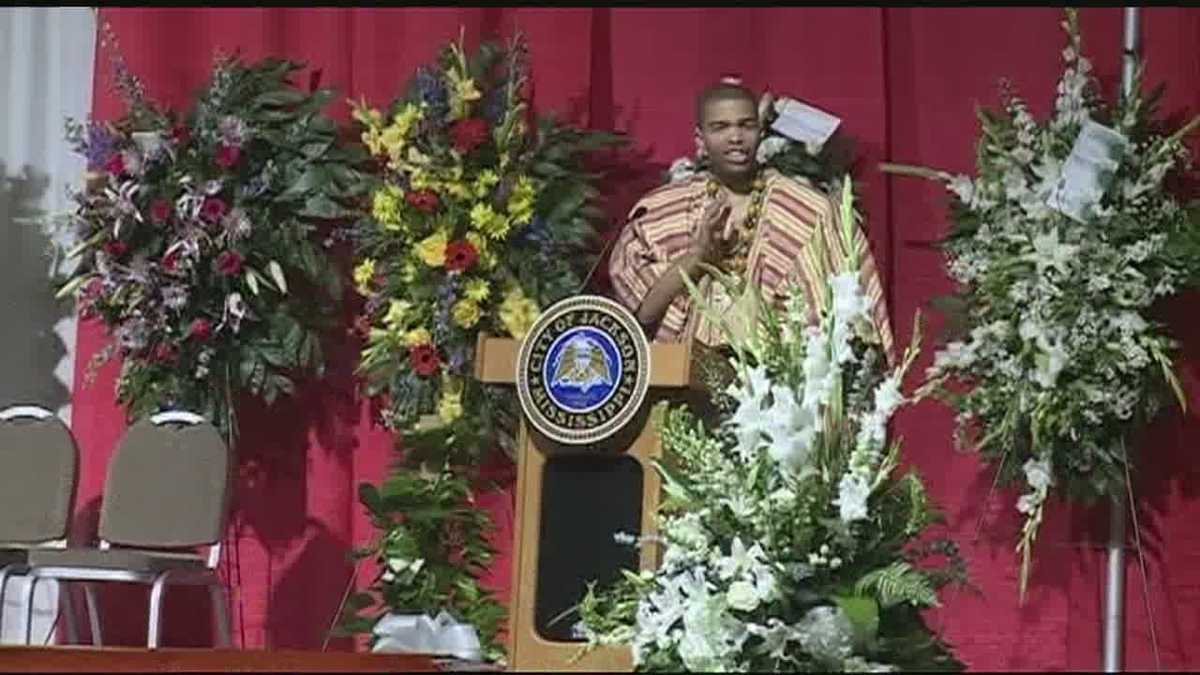 Hundreds attend Mayor Lumumba's funeral