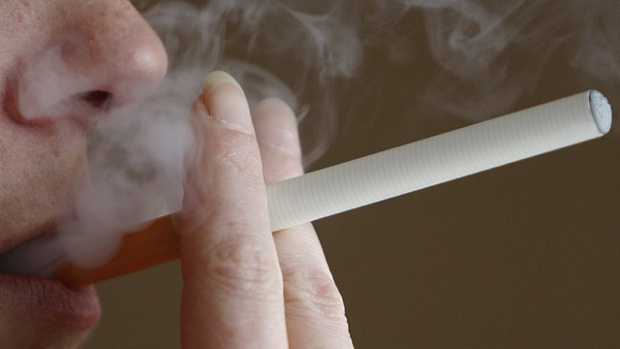 Petal ban on e-cigarettes in public buildings to take effect