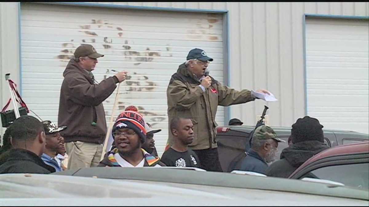 Jackson holds public auction for vehicles, equipment