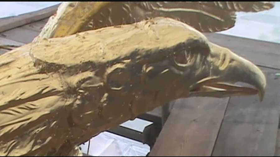 The eagle on top of the capitol building... getting a new coat of gold.    16 WAPT Bert Case shows us some exclusive video of the re-gilding process.