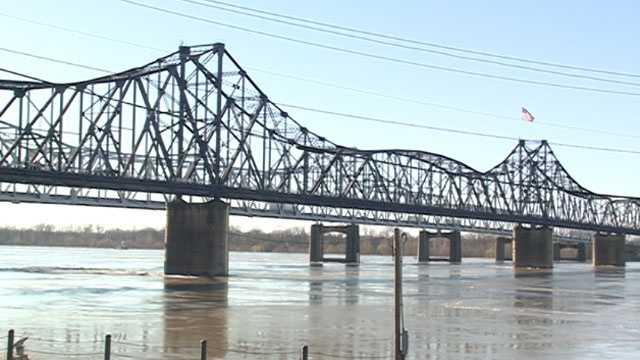 Barges Hit Railroad Bridge At Vicksburg, 3rd Day Straight