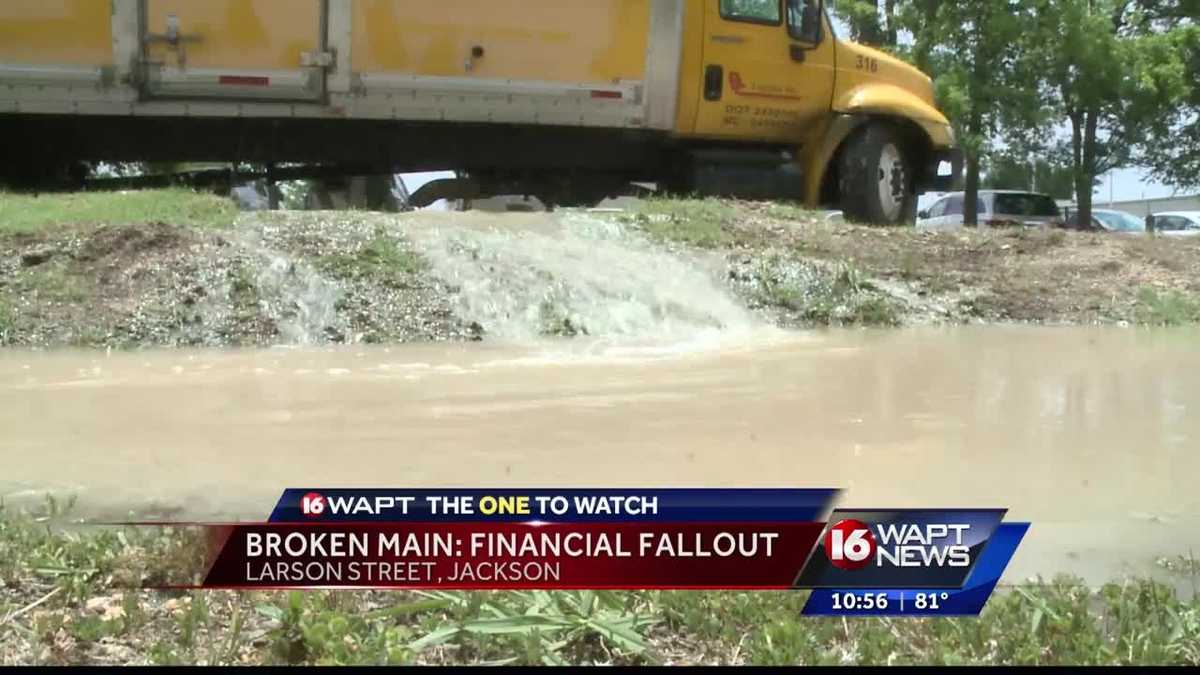 Water main breaks causes frustration, concerns in downtown Jackson