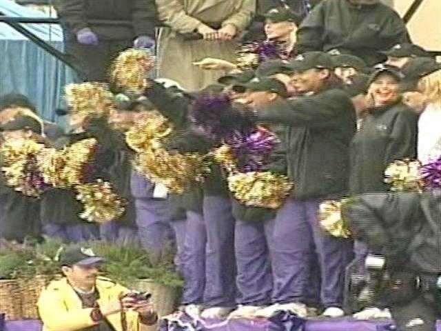 WBAL-TV 11 Baltimore on X: ON THIS DATE: The @Ravens beat the New York  @Giants 34-7 in Super Bowl XXXV!  / X