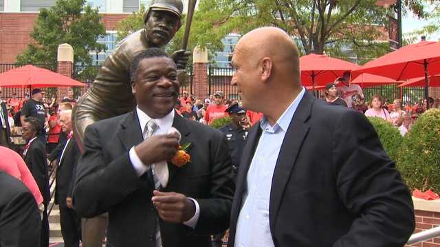 Eddie Murray Statue Sculpture 2012 SGA Baltimore Orioles NIB MINT Hall of  Famer