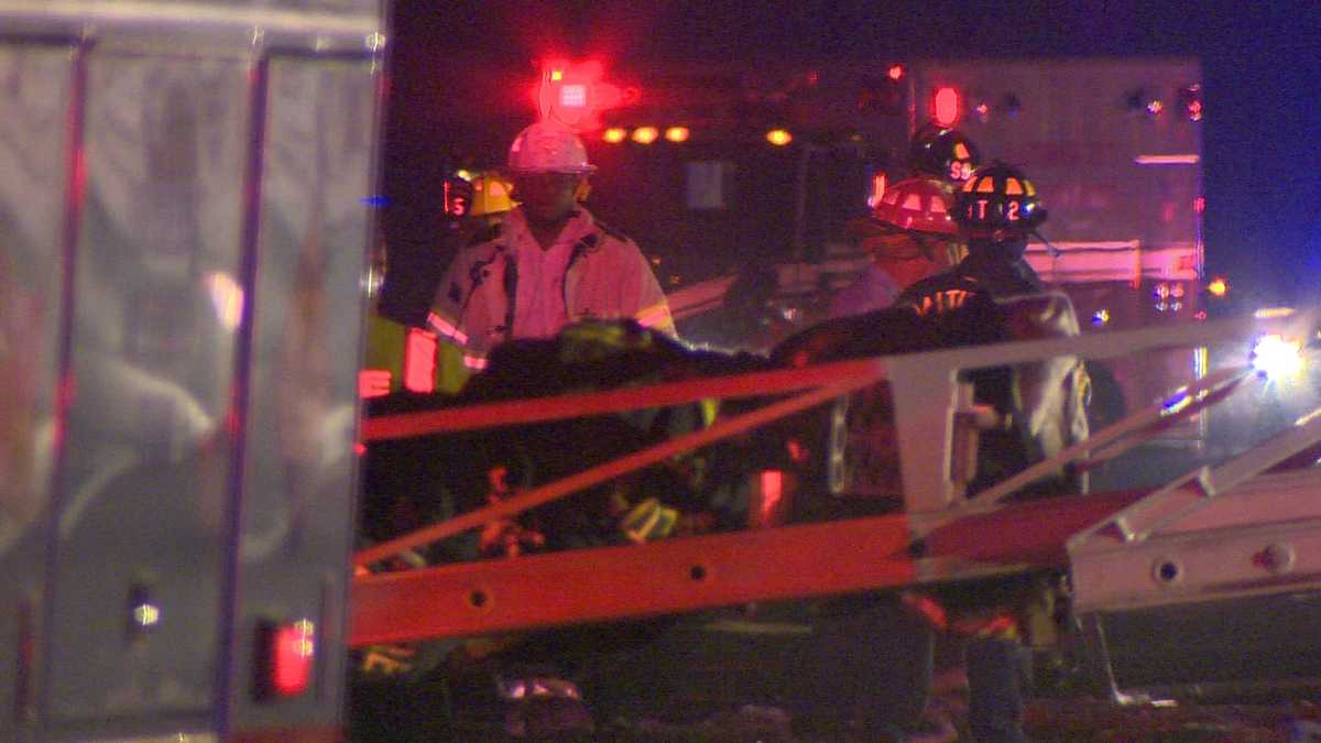 Driver dies in fiery I-95 lumber truck crash