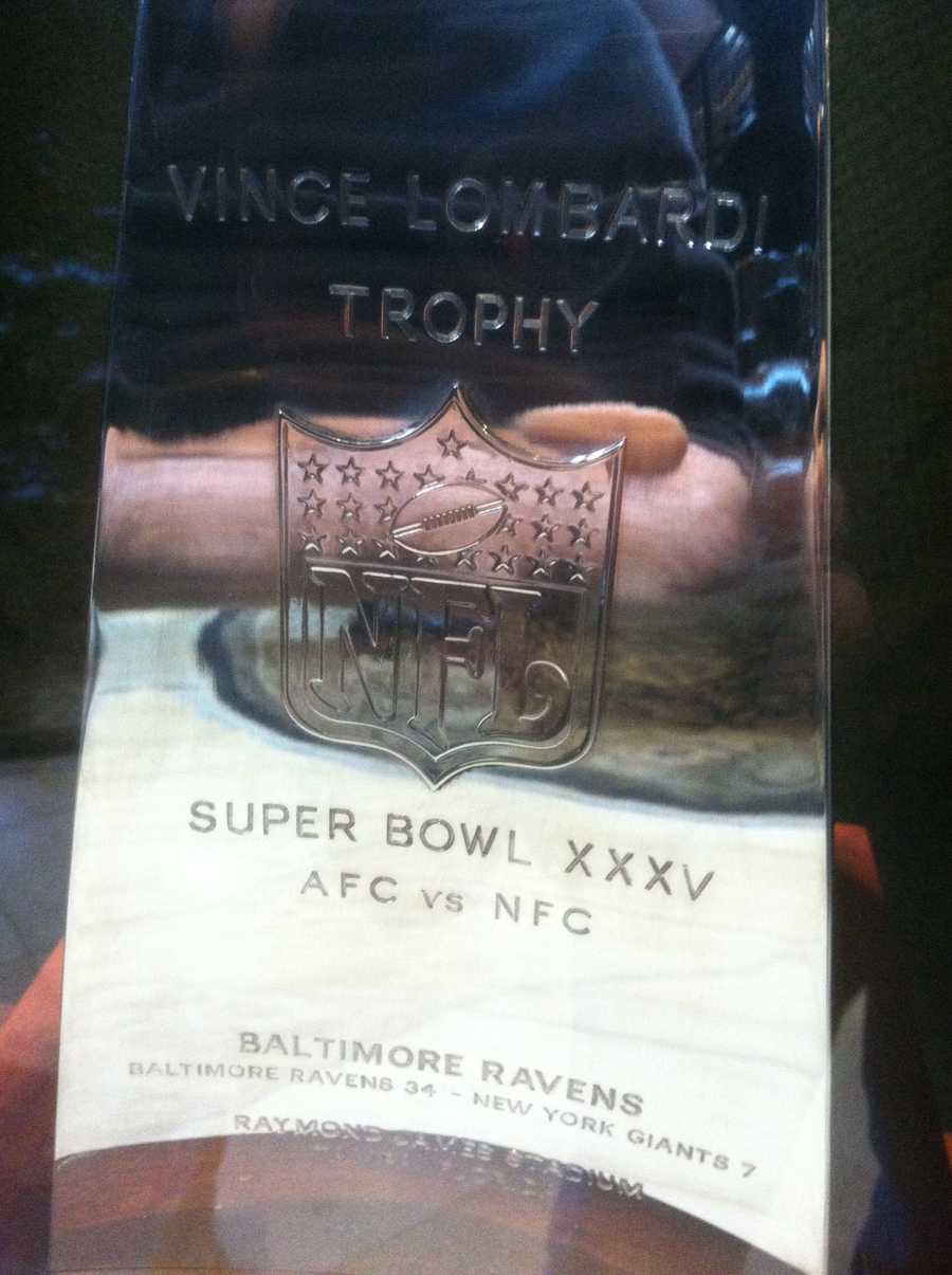 Baltimore Ravens - Super Bowl XXXV Ring, Image of the Balti…