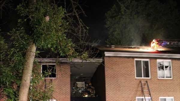 Images: Columbia apartment fire displaces residents