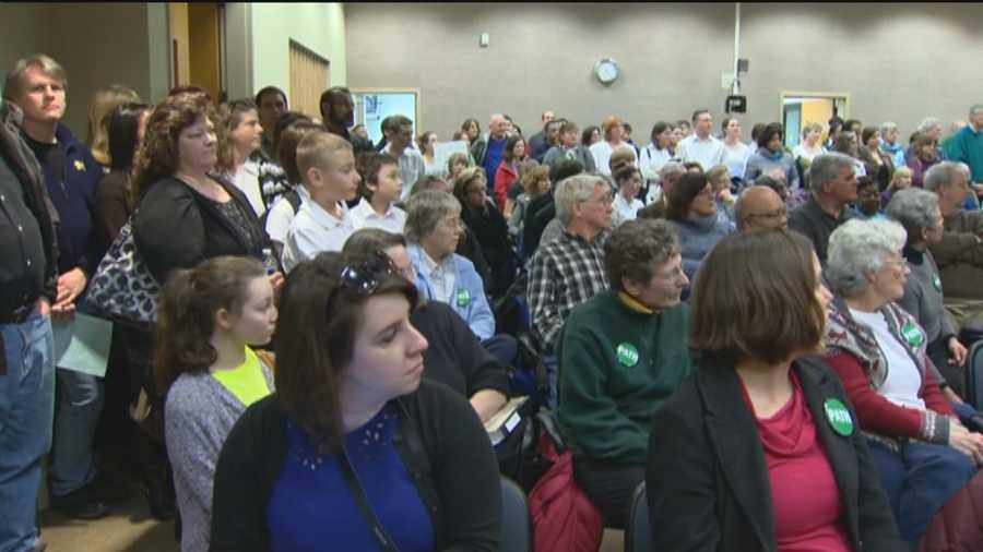 Concerns about possible cuts to the music and arts program in Howard County elementary schools brought parents and kids out to a school board meeting Thursday night.