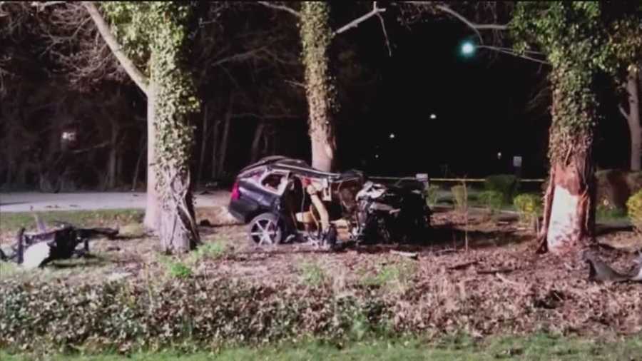 2 critically injured in Pasadena crash