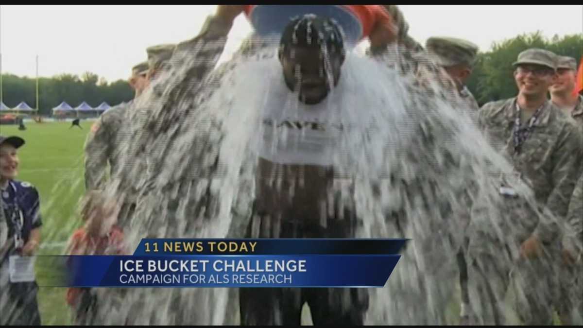 Adam Jones, Torrey Smith do ice bucket challenge