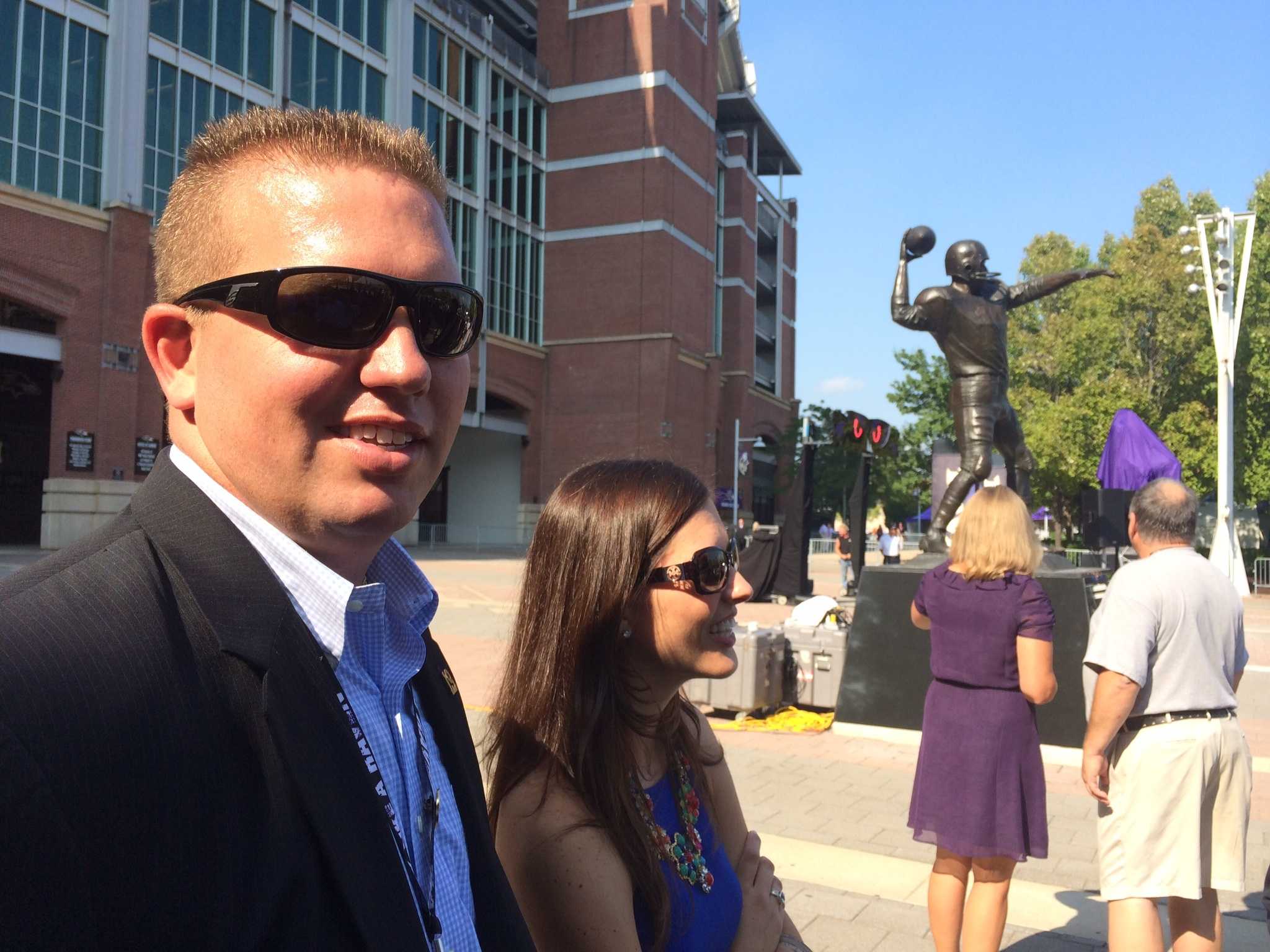 Images: Ray Lewis Statue Unveiled