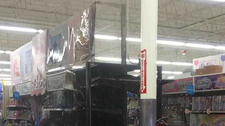 Fire Ignites In Glen Burnie Toys R Us