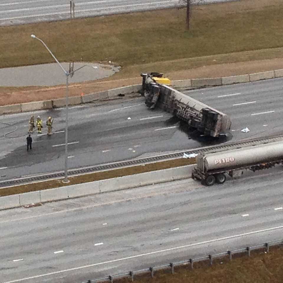 Photos: Tanker Overturns, Jamming I-95