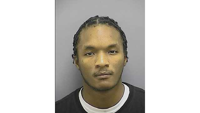 2 men arrested in gas station assault, robbery