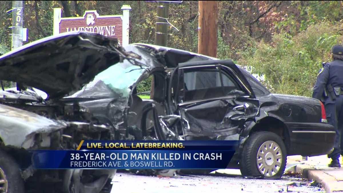 Man killed, another injured in Baltimore crash