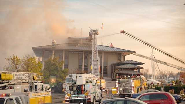 fire at ocean springs yacht club