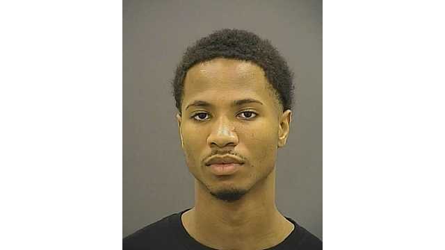 4 teenagers arrested in armed robberies