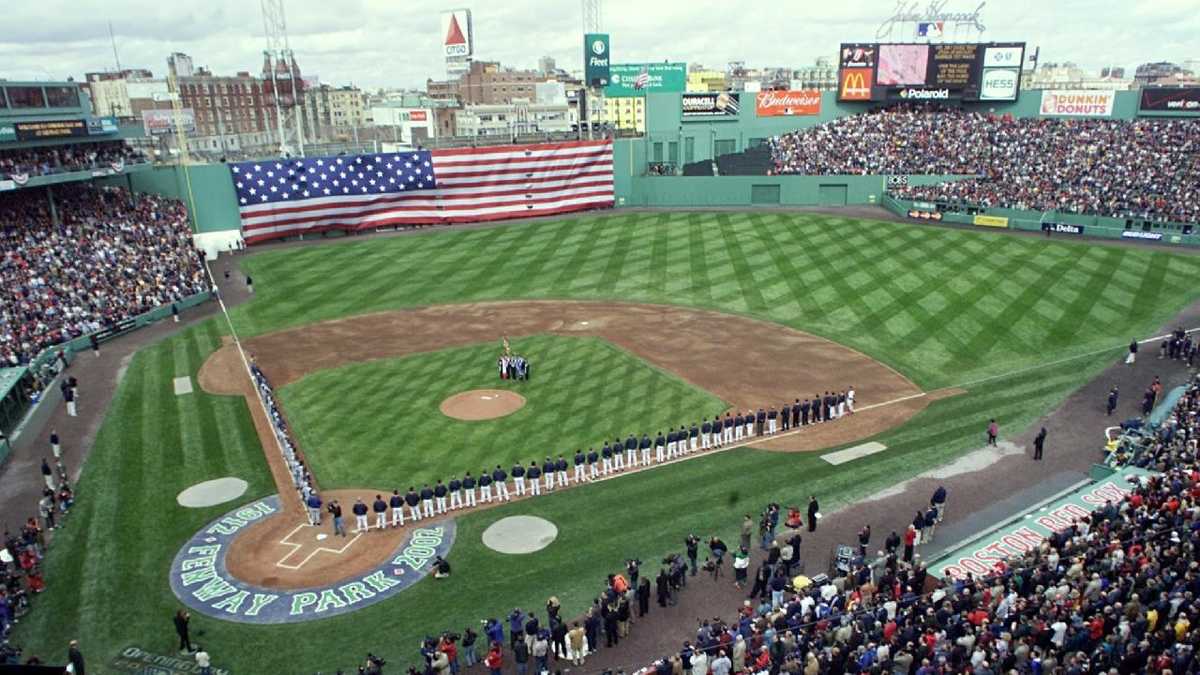 Fenway Park Sellout Streak Seems to Be Nearing an End - The New