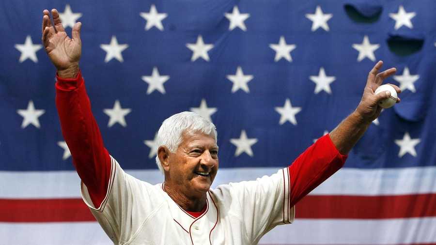 Yastrzemski waves to the fans after throwing out the first pitch prior to the home-opener against the Yankees on April 8, 2011.