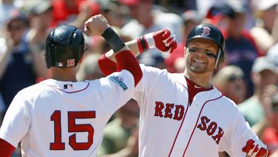 Youkilis wins it in 11th for Red Sox