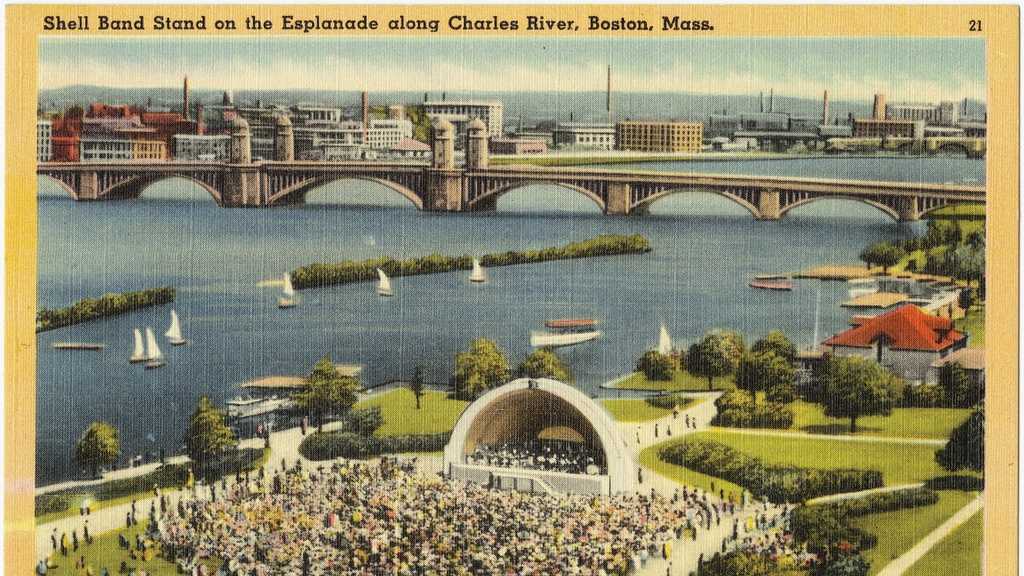 Vintage postcards look back at Boston