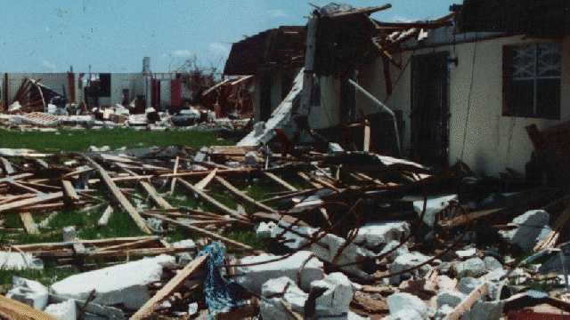 Remembering powerful Hurricane Andrew