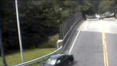 Photos: Police look for drivers of 'witness' vehicles
