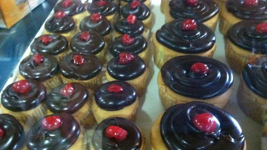 Photos Deepfried Girl Scout cookies and unique food at Big E