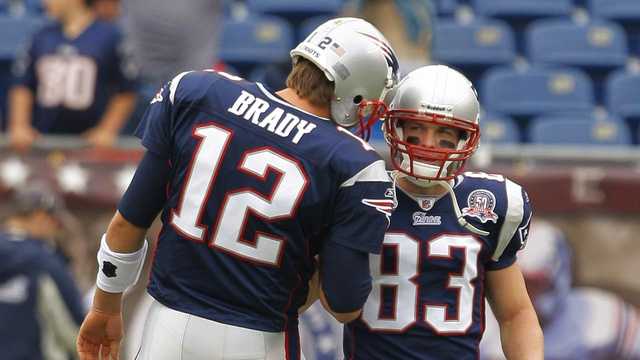 SEE IT: Wes Welker wears creepy Tom Brady mask at Patriots' home opener –  New York Daily News