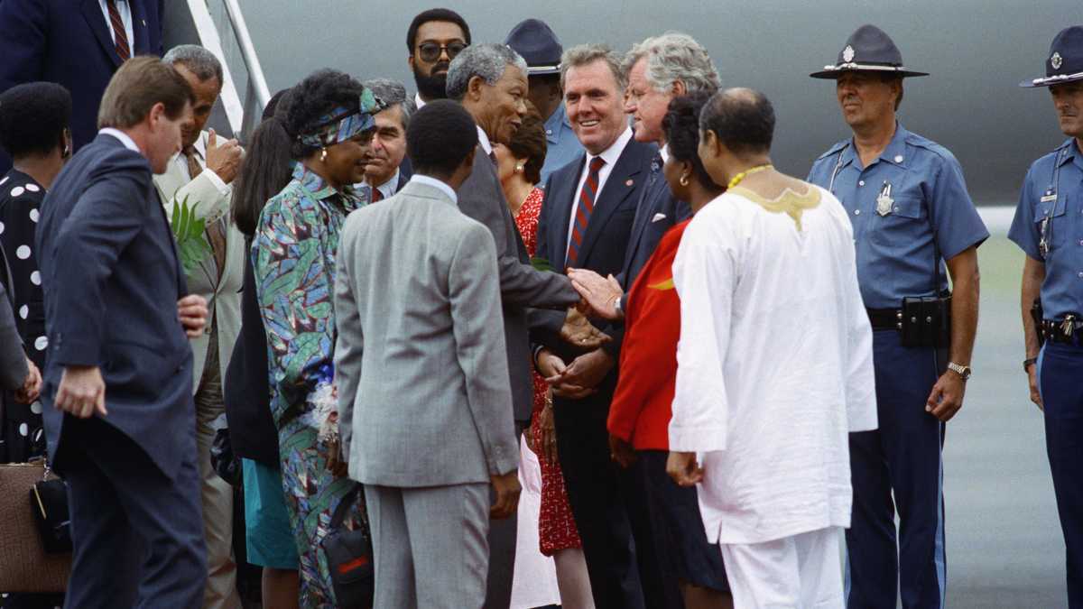 nelson mandela visit to boston