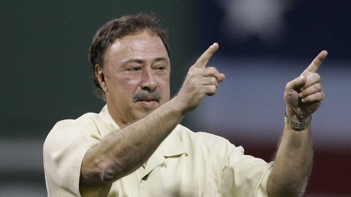 As glare intensifies, Jerry Remy resolves to stay put - The Boston