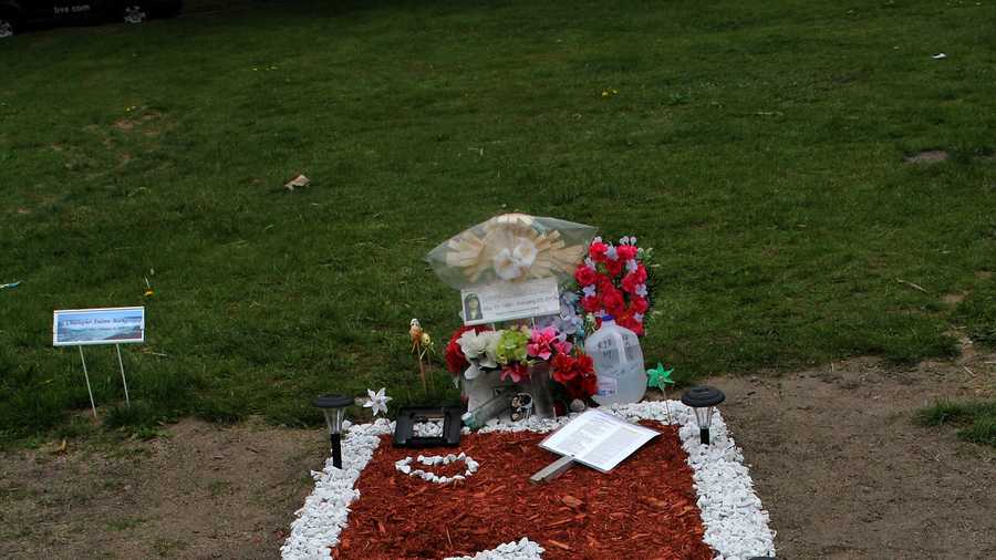 The city of Lynn has ordered a Lynn family to remove a stone and mulch tribute to a 23-year-old loved one who died in February. But family members called the order unfair.