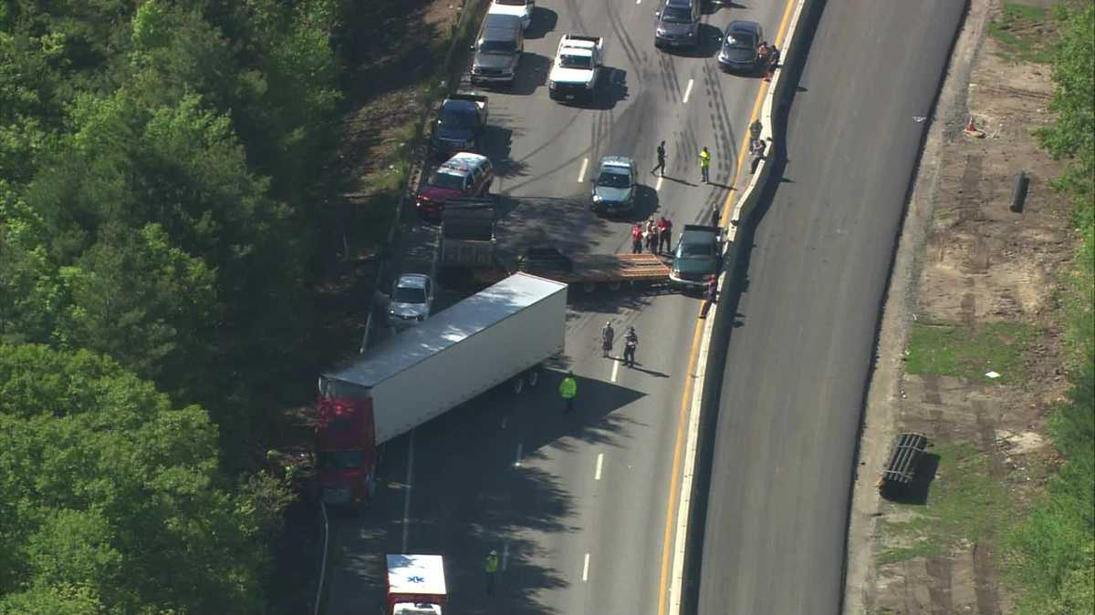 Images Crash shuts down Route 128