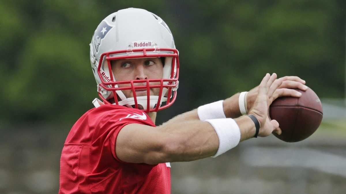 Pictures: Tim Tebow with the New England Patriots – Orlando Sentinel