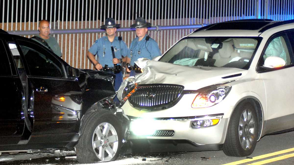 Woman charged with OUI in Cape crash