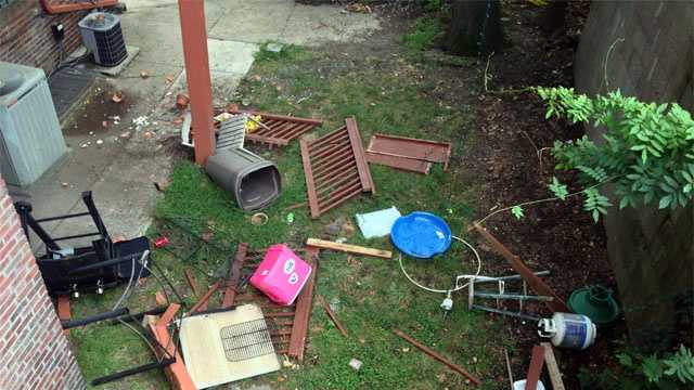 12 students hurt in porch collapse