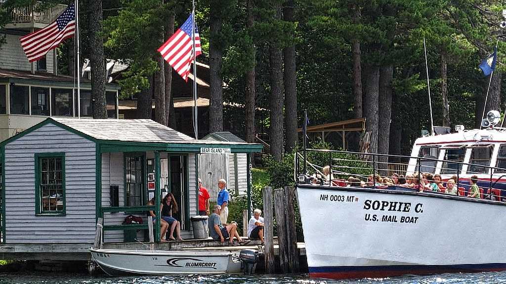 20 things you don't know about Lake Winnipesaukee's mail boat