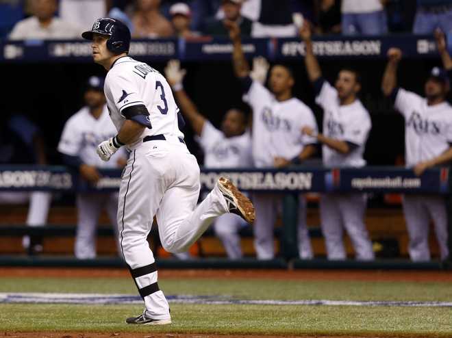 Jose Lobaton's walkoff homer off Koji Uehara first ever Rays dinger into  tank 