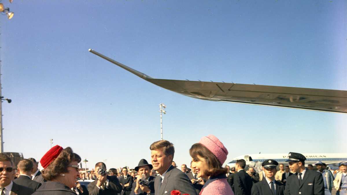 Nov. 22, 1963: The day in pictures - Nov 22 1963 What Day Of The Week